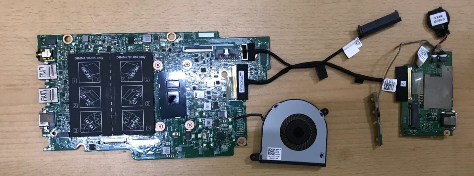 Dell Inspiron 15 5578 2-in-1 Laptop Motherboard i5-7200U