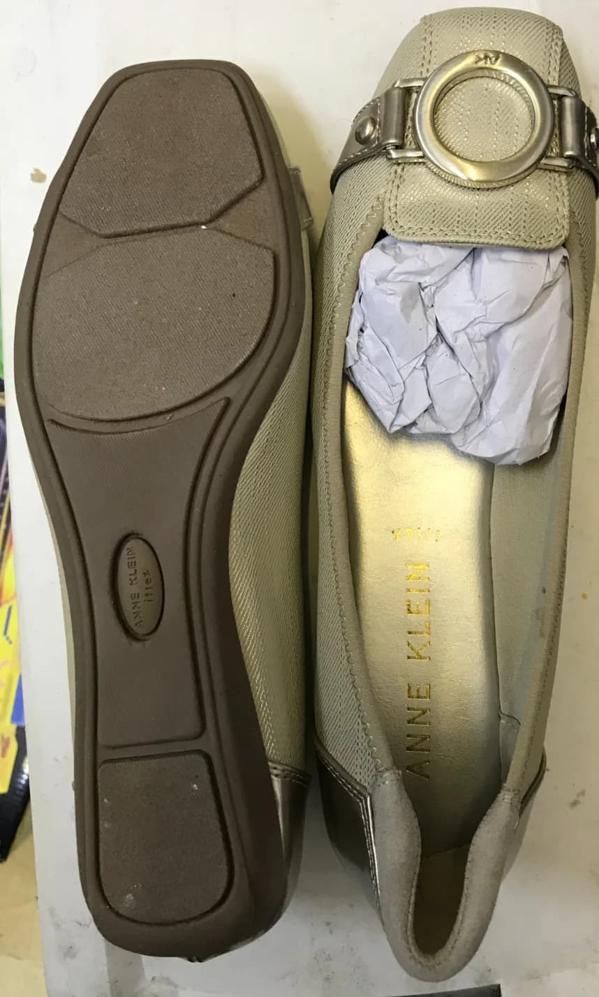 Anne Klein Women's Umeko Ballet Flats Metallic Taupe UK size 7