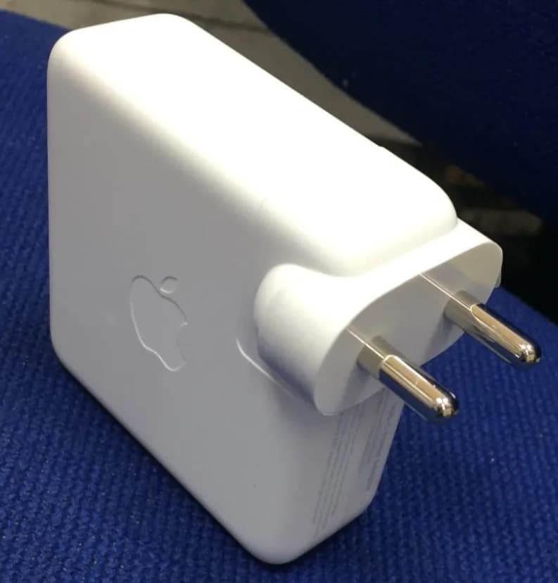 100% Genuine Original Official Apple 67W USB-C Power Adapter EU (2pin)