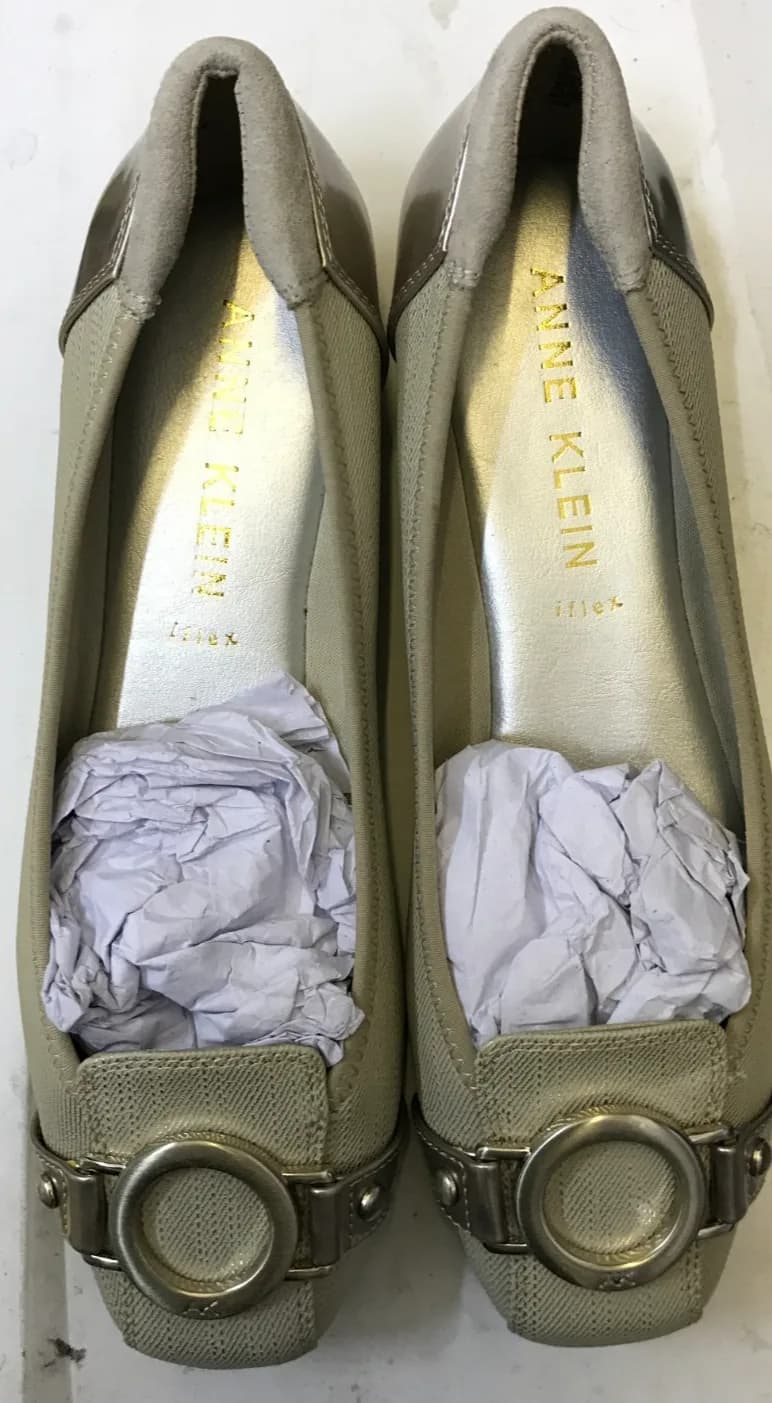 Anne Klein Women's Umeko Ballet Flats Metallic Taupe UK size 7