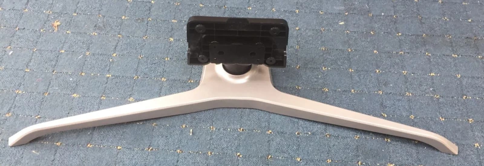 BASE STAND FR 50278FHDDLEDCNTD 42278FHDDLED LT-43C870 LT-49C870 TV SLV