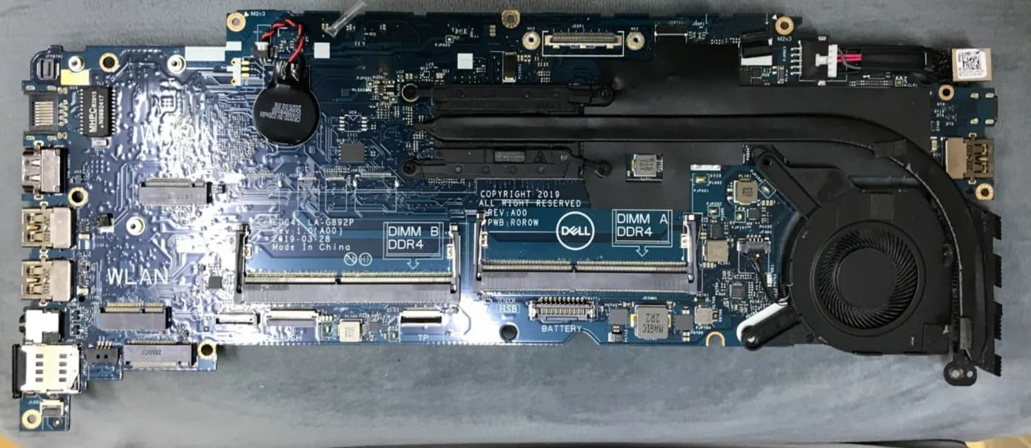 Dell Latitude 5400 Motherboard – i7 8th Gen (Faulty, No Display)