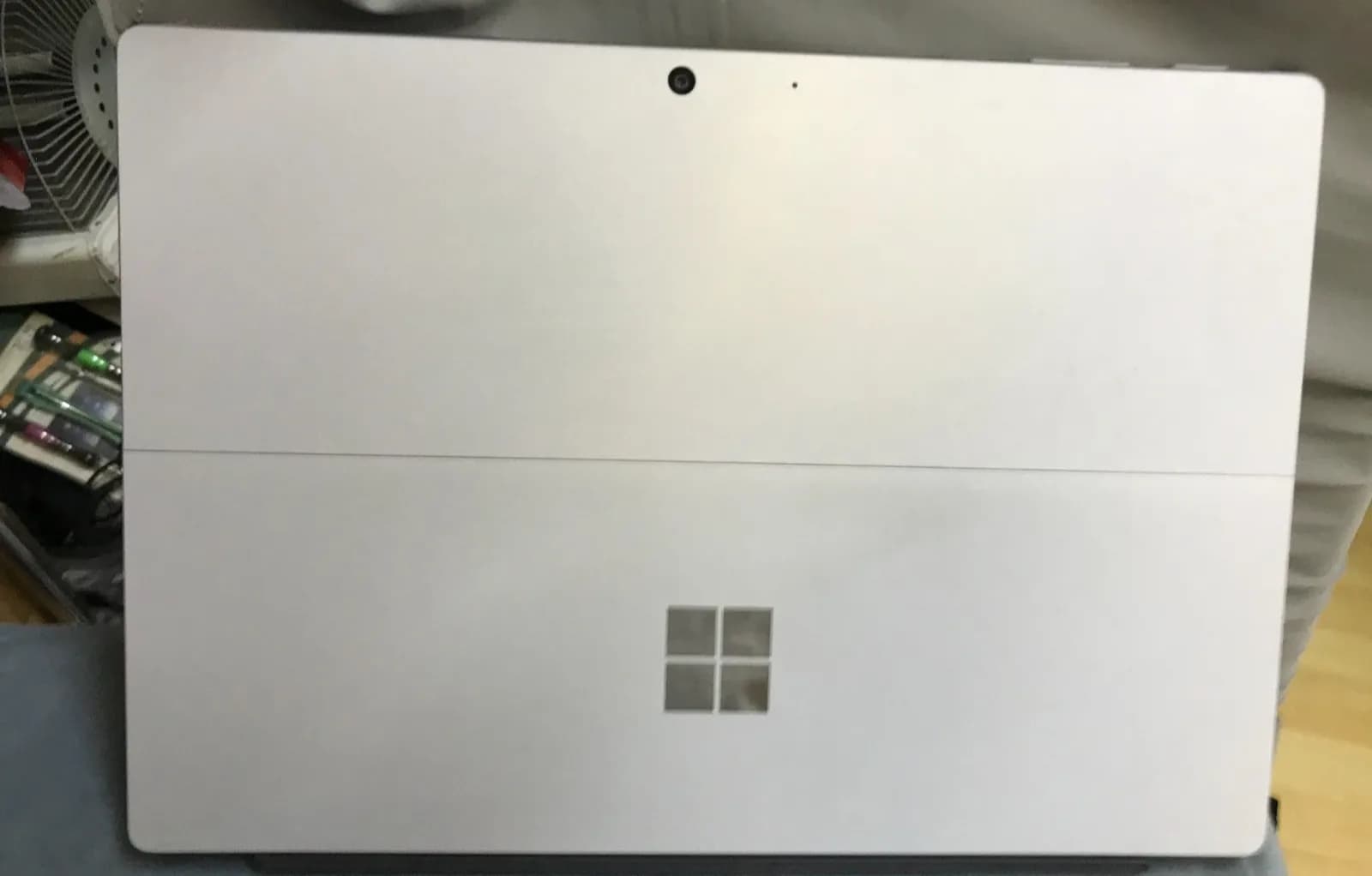Microsoft Surface Pro 7 Model 1866 i5-1035G4 8GB RAM 256GB SSD – Smashed Screen