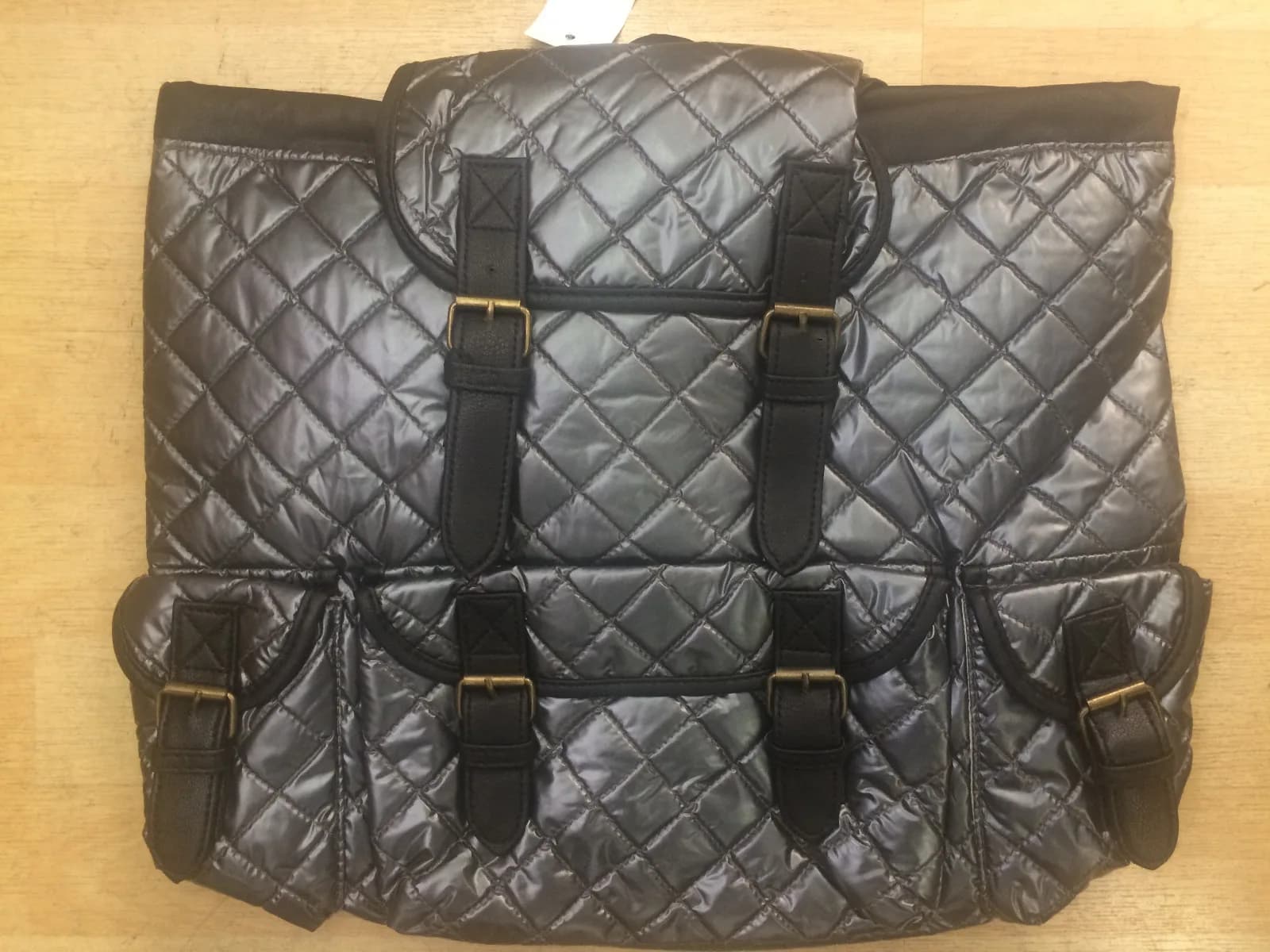 Metallic silver Ladies Leather stylish Shoulder Bag From "The Originals"