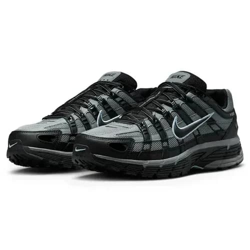 100% AUTHENTIC NIKE P-6000 ‘BLACK/COOL GREY’ MEN’S TRAINERS – SIZE UK 10