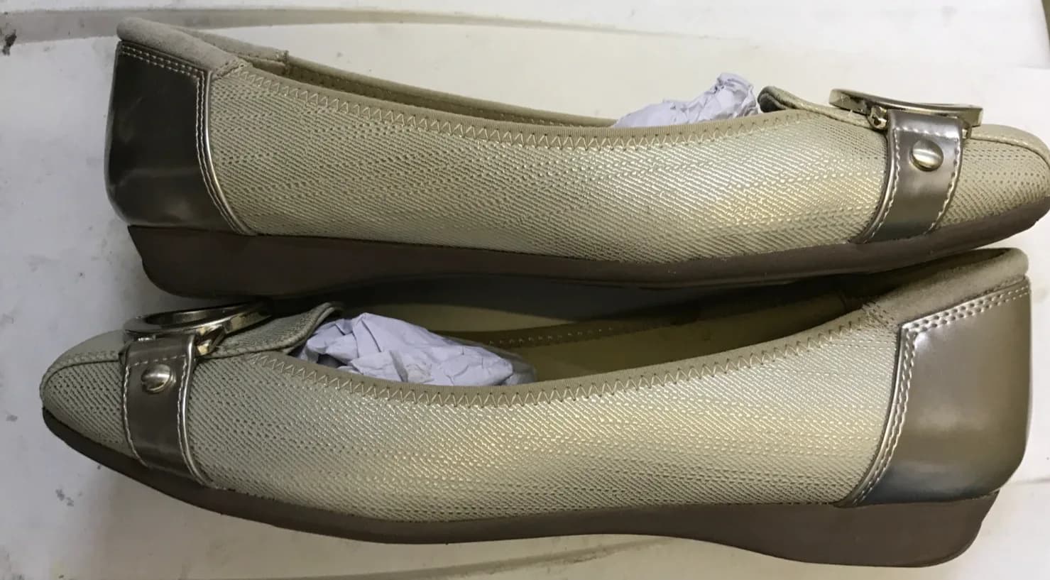 Anne Klein Women's Umeko Ballet Flats Metallic Taupe UK size 7